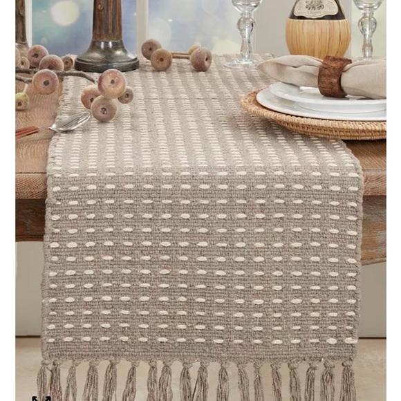 Gray Textured Table Runner - Picture 3 of 3